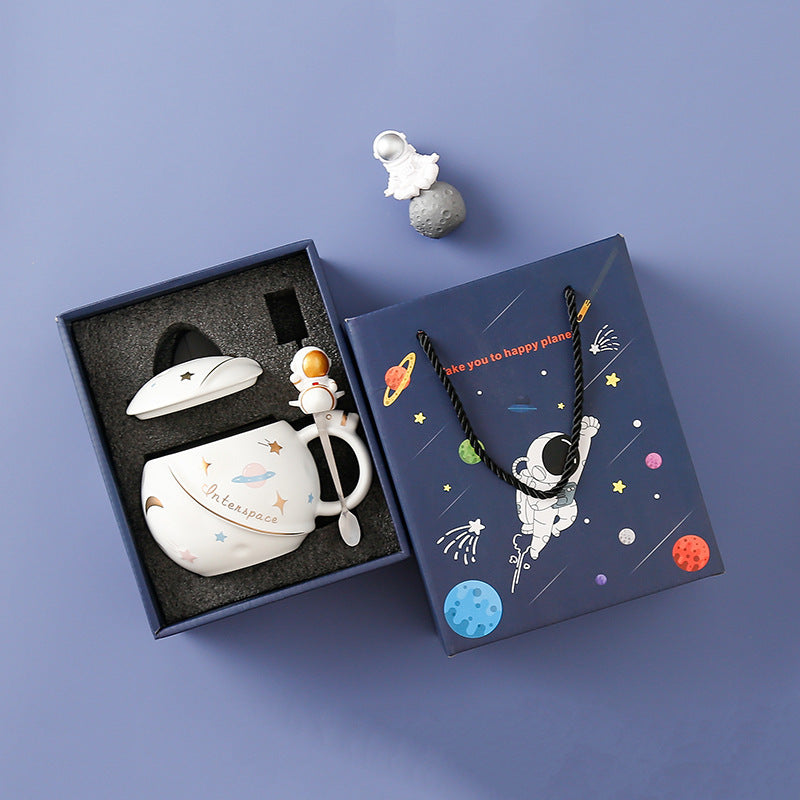 Astronaut Planet Mug